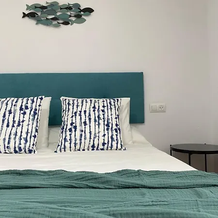 Turisticos Carmencita Apartment *